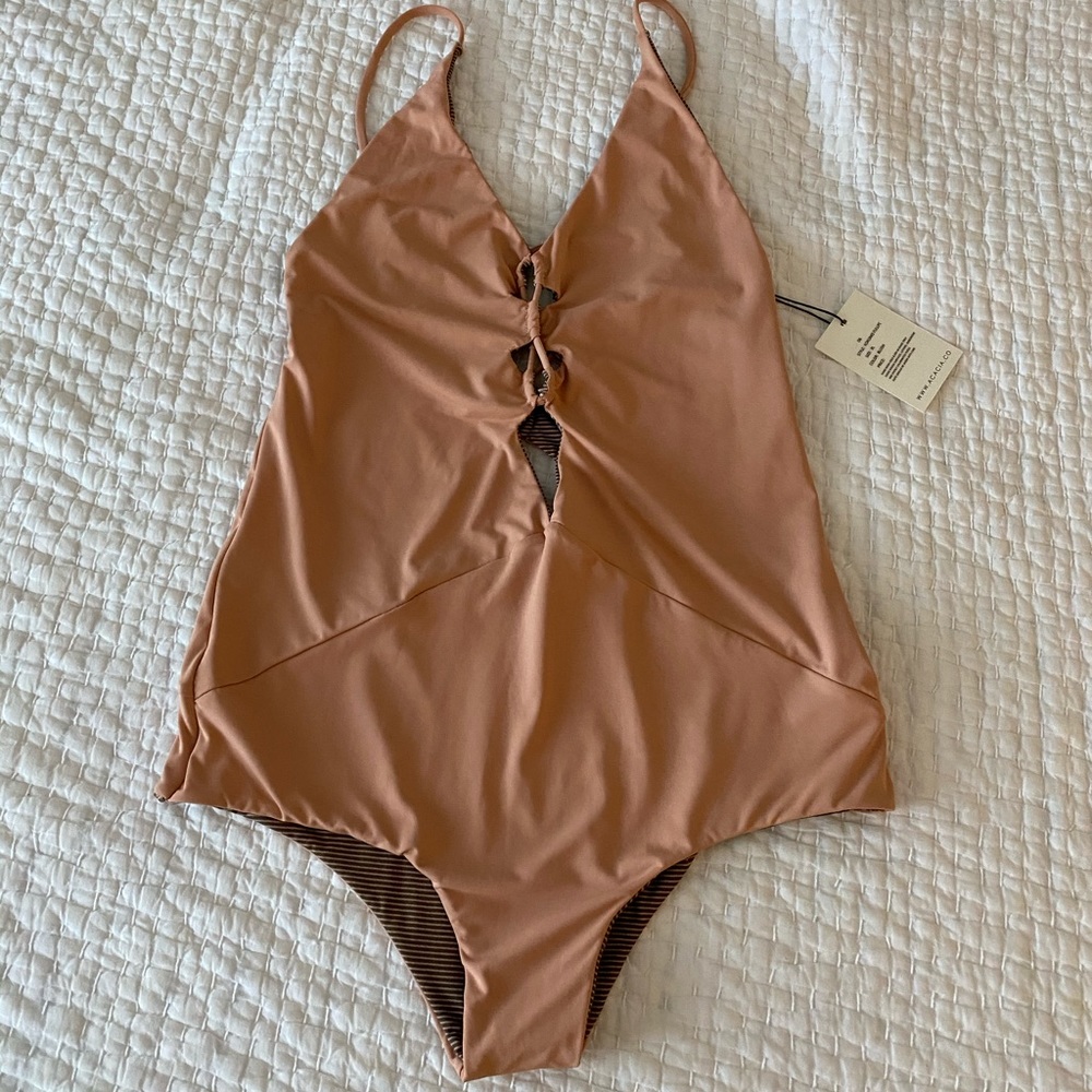 BNWT Acacia Swimwear Kokomo XL in Blush